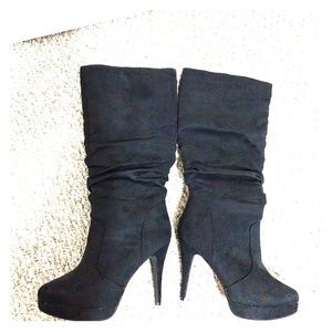 Shoe dazzle Boots